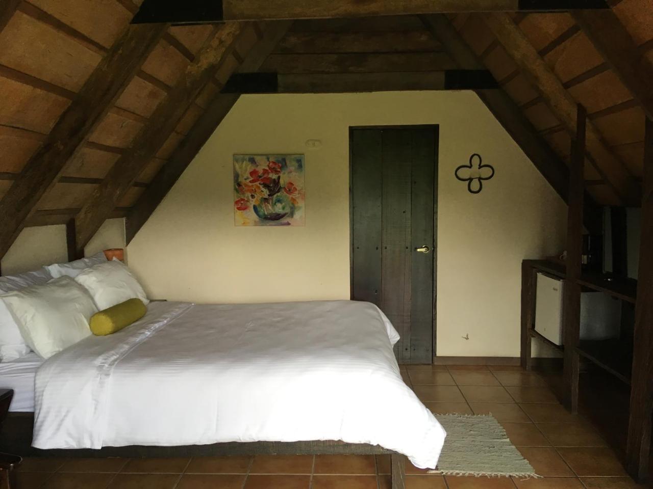 Villa Calas Vara Blanca  ภายนอก รูปภาพ