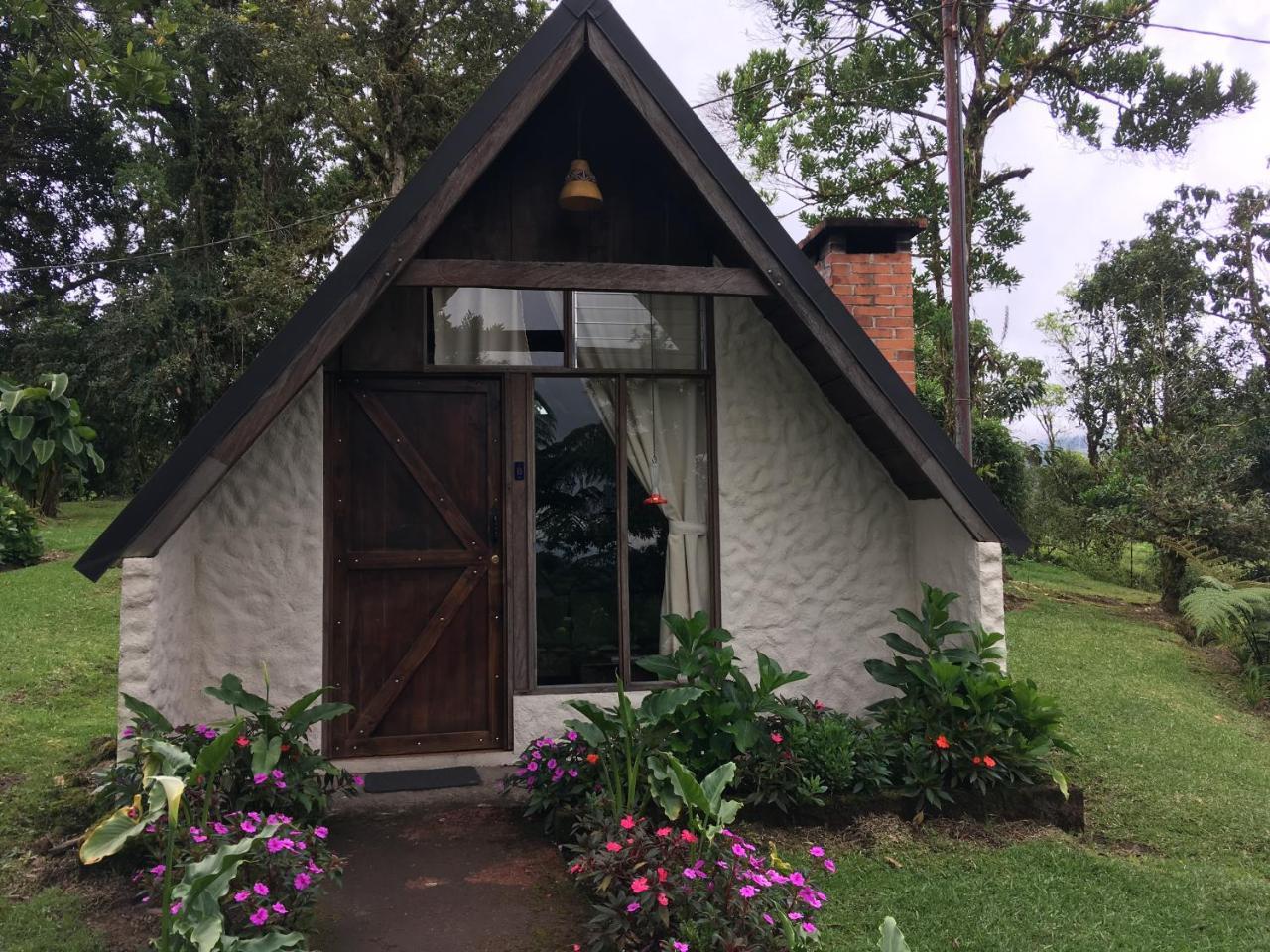 Villa Calas Vara Blanca  ภายนอก รูปภาพ